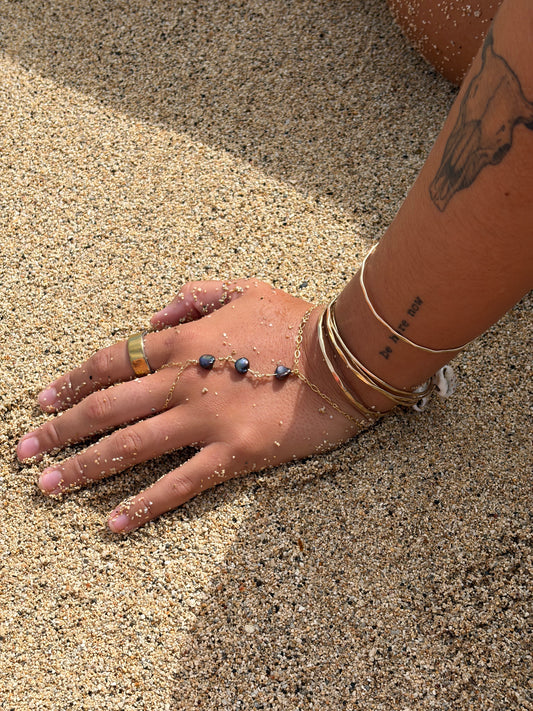 Midnight Siren Hand Chain