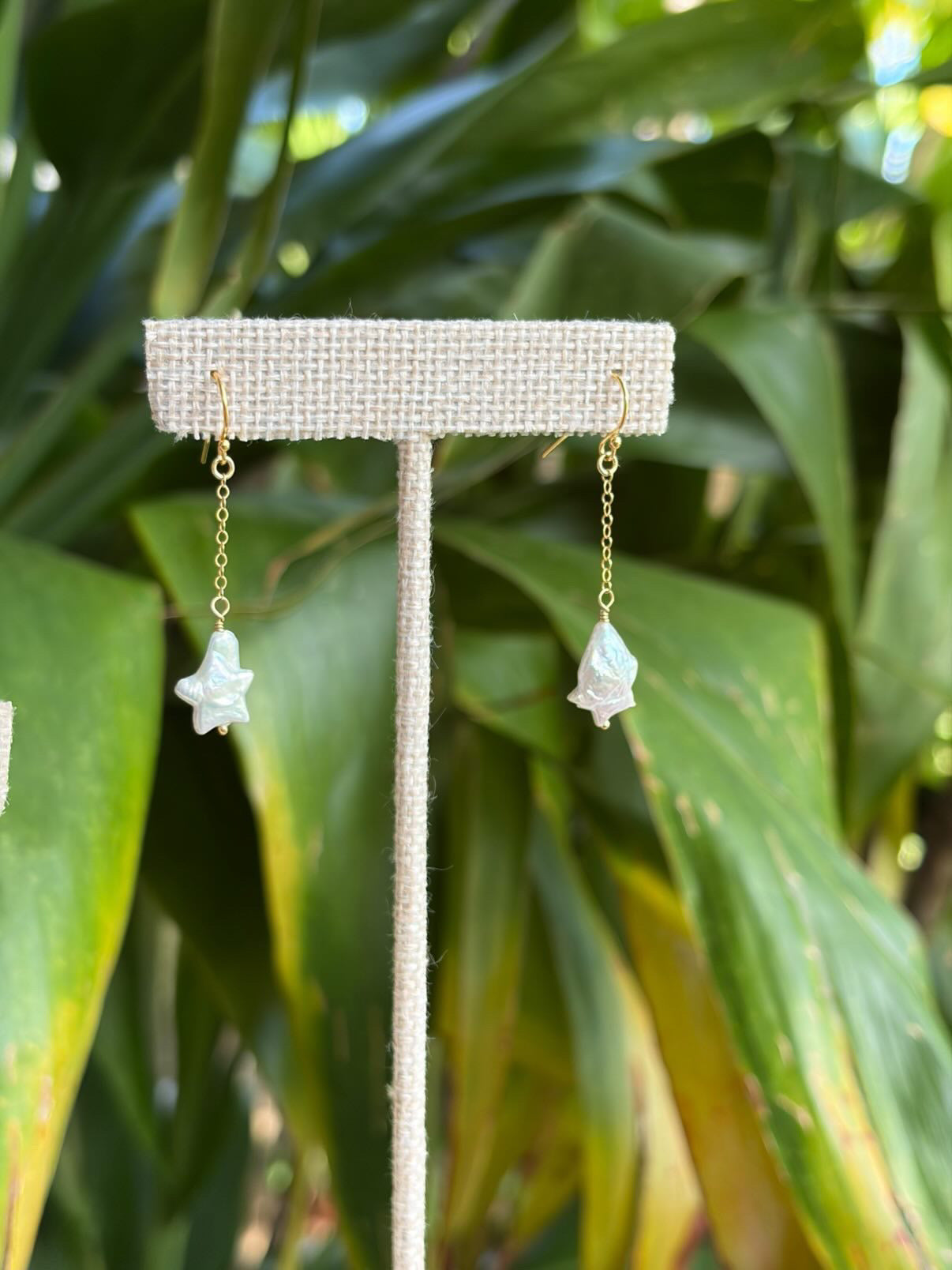 Hōkū Dangle Earrings